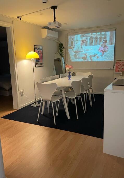 Villa #10pax #freeparking #3rooms #5queens #metro6min #airportbus8min #conviniencestore1min #ott #longtermstay Seoul